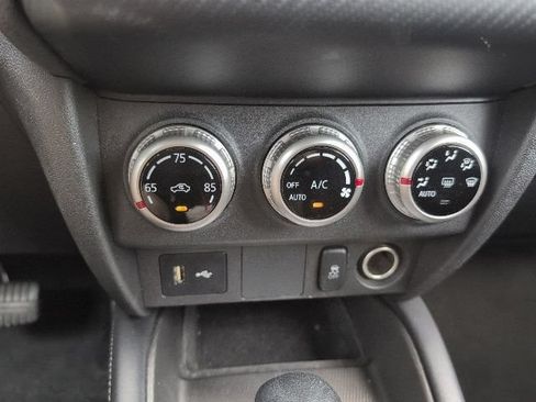 Used 2024 Mitsubishi Outlander Sport ES AWD/4WD image 21