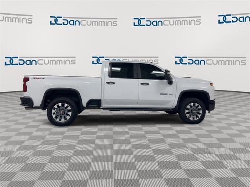 Used 2022 Chevrolet Silverado 2500 Custom w/ Gooseneck/5TH Wheel Package image 9