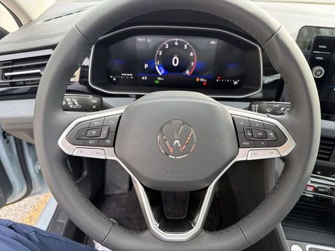 New 2026 Volkswagen Jetta SE FWD image 15