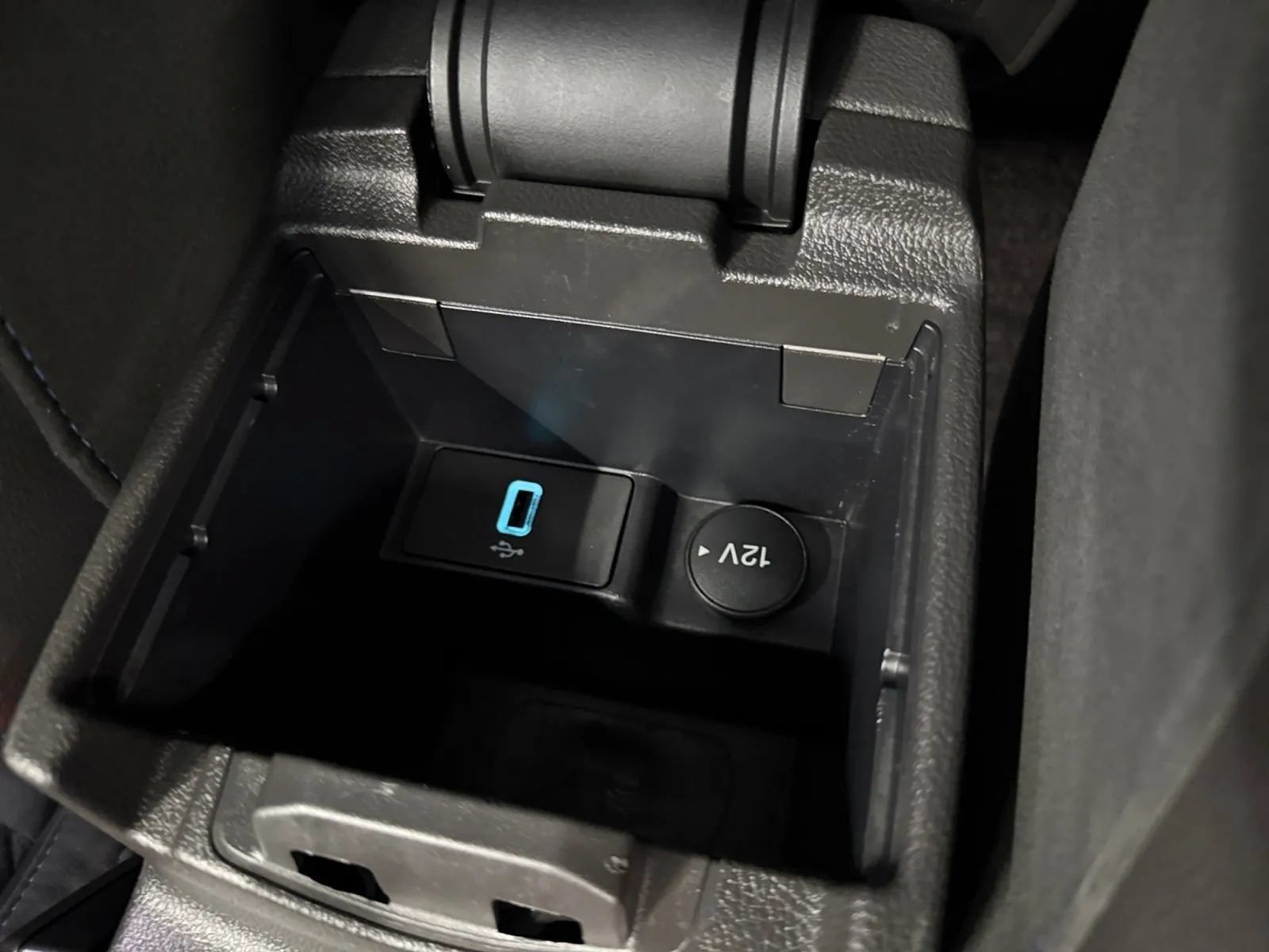 Used 2017 Ford Focus RS AWD/4WD image 31