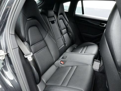 Certified 2023 Porsche Panamera 4 w/ Assistance Package AWD/4WD image 17