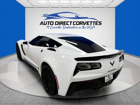 Used 2019 Chevrolet Corvette Z06 RWD image 36