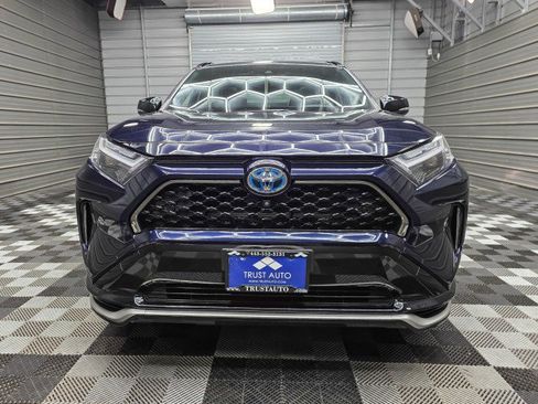Used 2023 Toyota RAV4 XSE w/ Premium Package AWD/4WD image 3