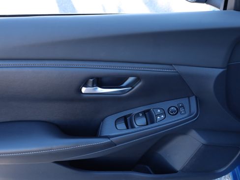 Used 2023 Nissan Sentra SV image 30