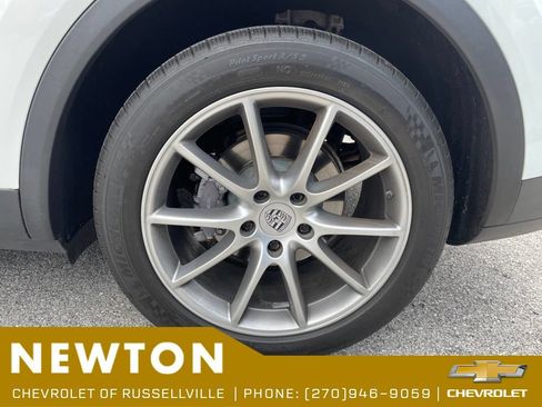Used 2019 Porsche Cayenne AWD/4WD image 43