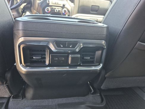 Used 2020 GMC Sierra 1500 AT4 w/ AT4 Premium Package AWD/4WD image 11