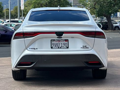 Certified 2023 Toyota Mirai w/ Advanced Technology Package RWD image 6