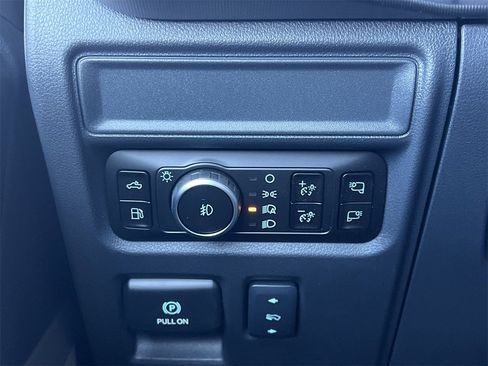 New 2025 Ford F150 Lariat w/ Equipment Group 501A Mid image 19