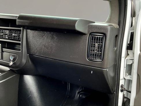 Used 2024 GMC Savana 2500 w/ Driver Convenience Package image 20