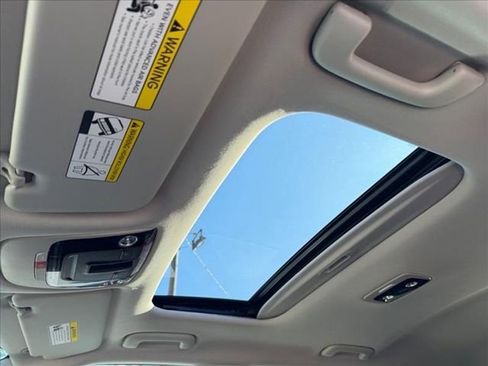 New 2026 Kia Seltos EX image 24