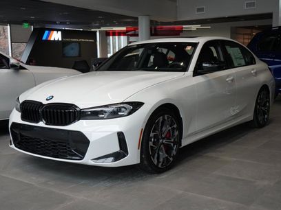 New 2026 BMW 330i xDrive Sedan w/ M Sport Package