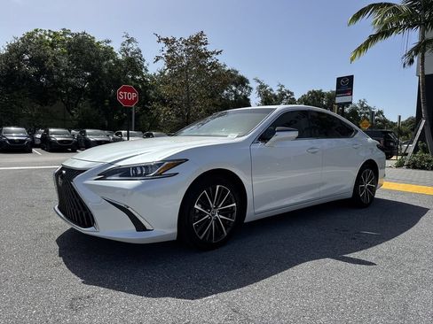 Used 2025 Lexus ES 350 w/ Premium Package FWD image 28