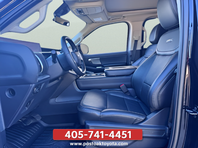 Used 2026 Ford Expedition Platinum w/ Driver's Package AWD/4WD image 15