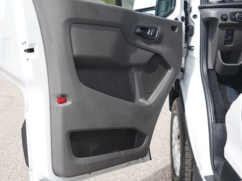 Used 2024 Ford Transit 350 XLT RWD image 21