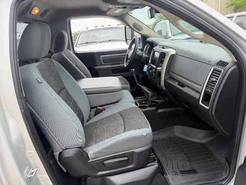 Used 2014 RAM 2500 SLT w/ Popular Equipment Group image 23