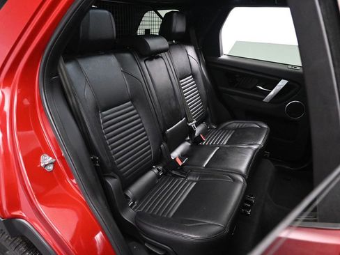 Used 2022 Land Rover Discovery Sport SE image 18