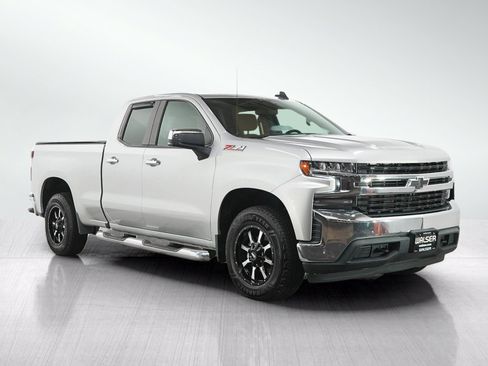 Used 2019 Chevrolet Silverado 1500 LT w/ All-Star Edition AWD/4WD image 7