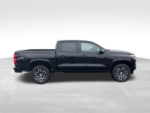 Used 2023 Chevrolet Colorado Z71 w/ Advanced Trailering Package image 8