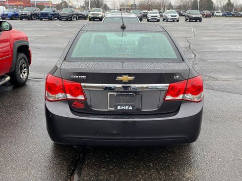 Used 2016 Chevrolet Cruze LT image 13