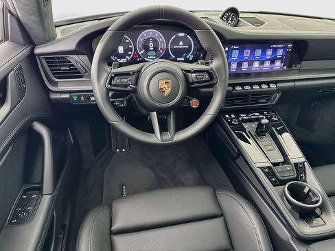 Used 2026 Porsche 911 Carrera GTS RWD image 25