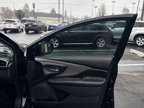 Used 2019 Nissan Murano SL image 17