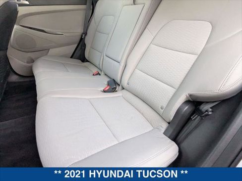 Used 2021 Hyundai Tucson SE image 21
