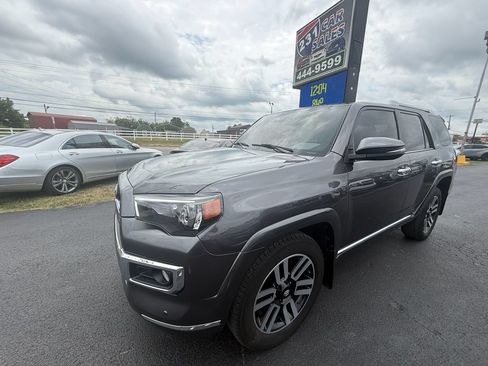 Used 2022 Toyota 4Runner Limited AWD/4WD image 8