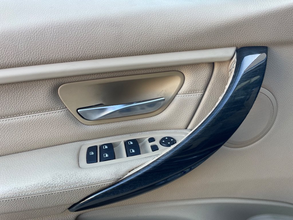Used 2012 BMW 328i Sedan RWD image 37
