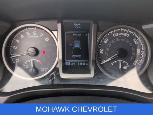 Used 2019 Toyota Tacoma SR5 image 13