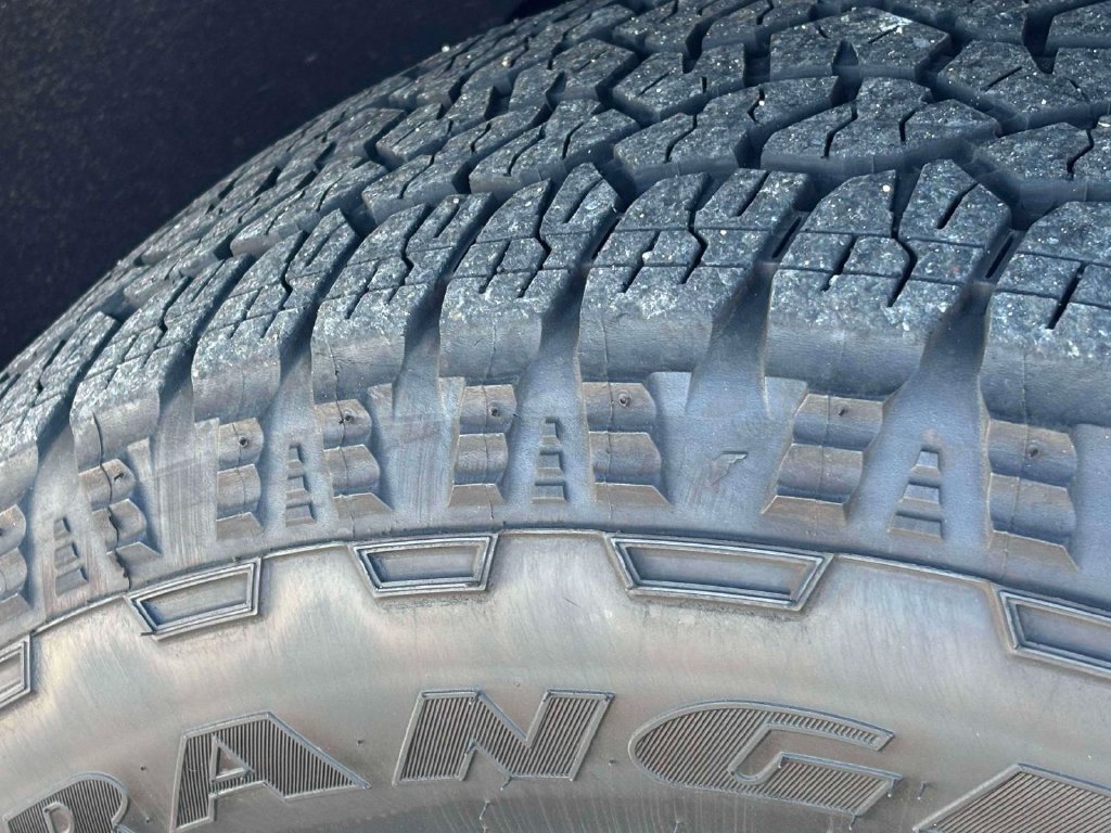 Used 2024 Chevrolet Silverado 1500 RST AWD/4WD image 28