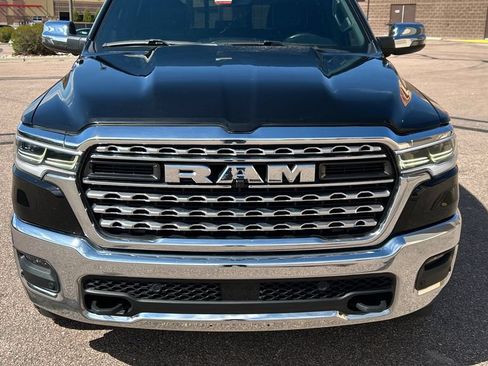 Used 2025 RAM 1500 Limited AWD/4WD image 16