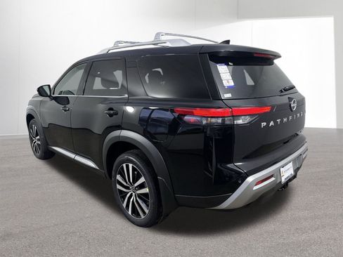 New 2025 Nissan Pathfinder Platinum image 30