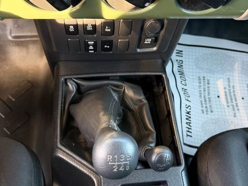 Used 2013 Toyota FJ Cruiser 4WD w/ Upgrade Pkg image 20