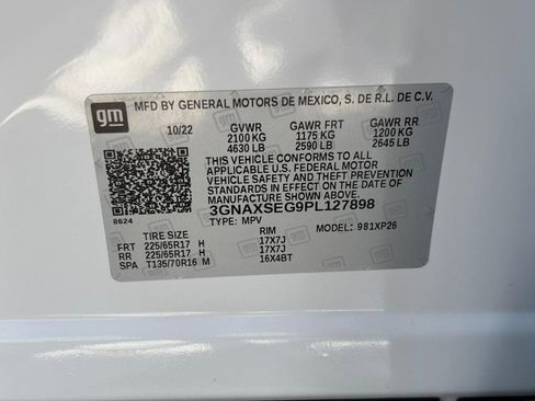 Used 2023 Chevrolet Equinox LS w/ LS Convenience Package image 28