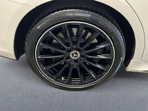 Used 2023 Mercedes-Benz S 580 4MATIC Sedan image 6