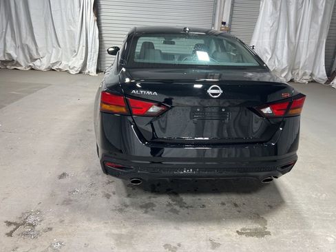 Used 2025 Nissan Altima 2.5 SR image 6