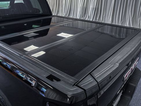Used 2021 GMC Sierra 1500 Elevation AWD/4WD image 10