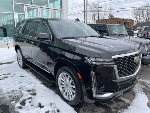 Used 2022 Cadillac Escalade Luxury image 14