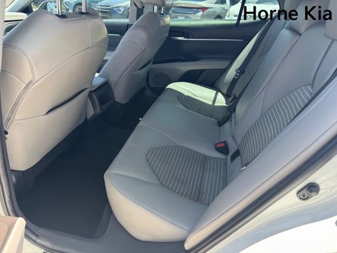 Used 2023 Toyota Camry SE FWD image 13
