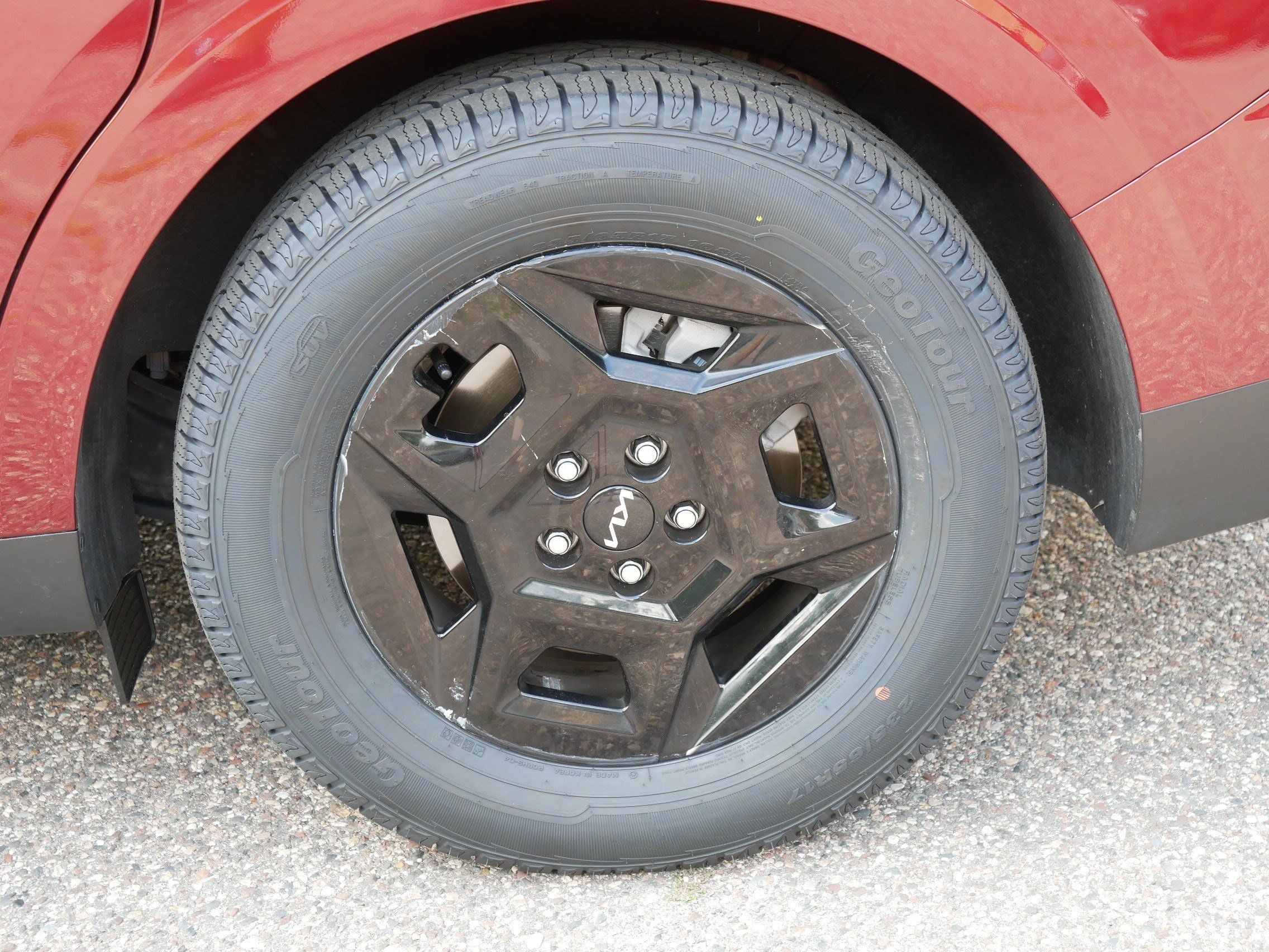 Certified 2026 Kia Carnival FWD image 15