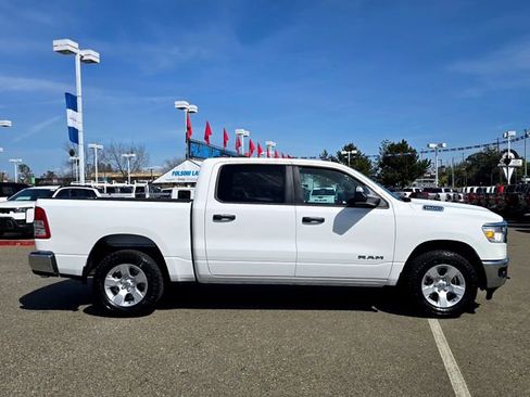 Certified 2024 RAM 1500 Big Horn w/ Trailer Tow Group image 8