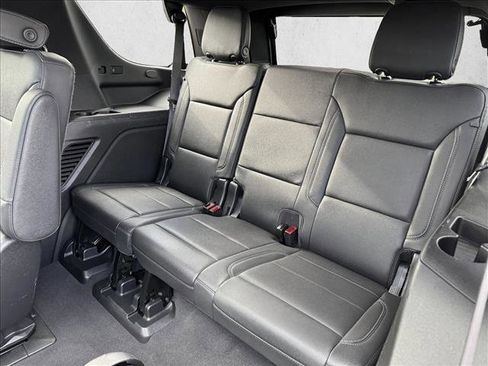 Used 2022 Chevrolet Tahoe Z71 w/ Luxury Package image 15