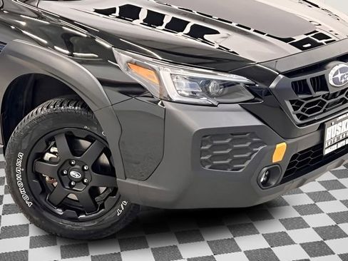 Used 2025 Subaru Outback Wilderness AWD/4WD image 31