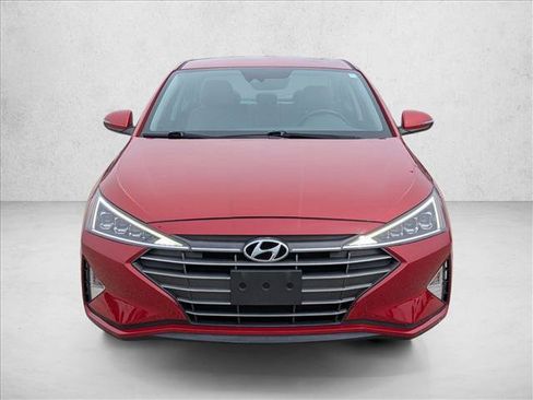 Used 2020 Hyundai Elantra Limited FWD image 2