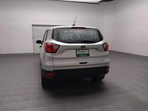 Used 2019 Ford Escape S image 6