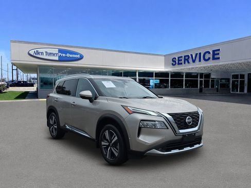 Used 2021 Nissan Rogue Platinum AWD/4WD image 41
