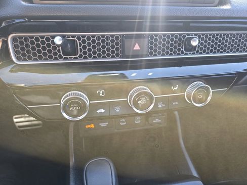 Used 2025 Honda Civic Sport image 24