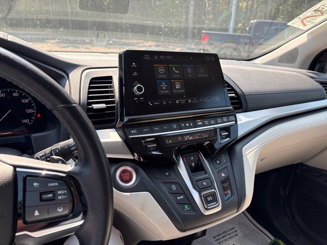 Used 2025 Honda Odyssey EX-L image 10