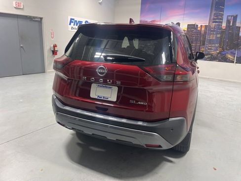 Used 2023 Nissan Rogue SL image 26