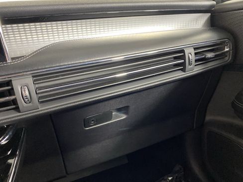 Used 2024 Lincoln Corsair AWD w/ Equipment Group 101A image 30
